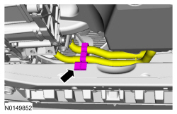 Ford Taurus. Engine