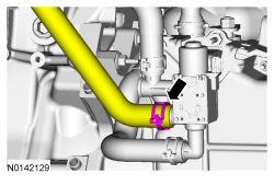 Ford Taurus. Engine