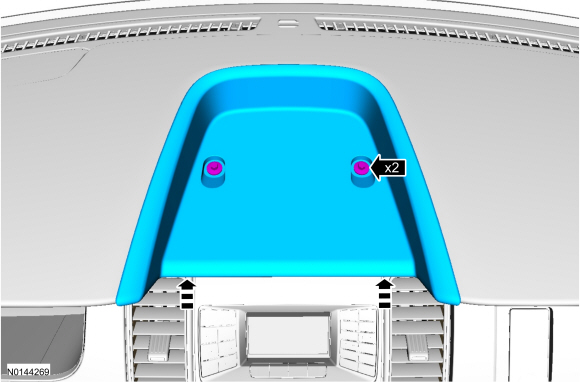 Ford Taurus. Body