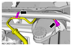 Ford Taurus. Engine